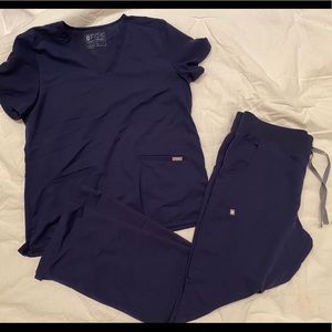Figs Scrubs • Women • L/LT • Navy